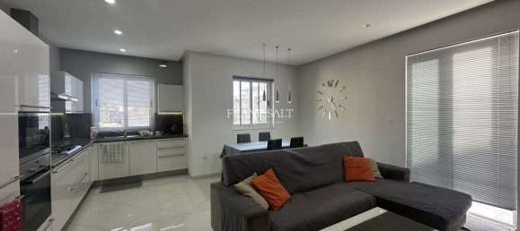 2 غرف نوم شقة في Birkirkara, Malta رقم 8195 2