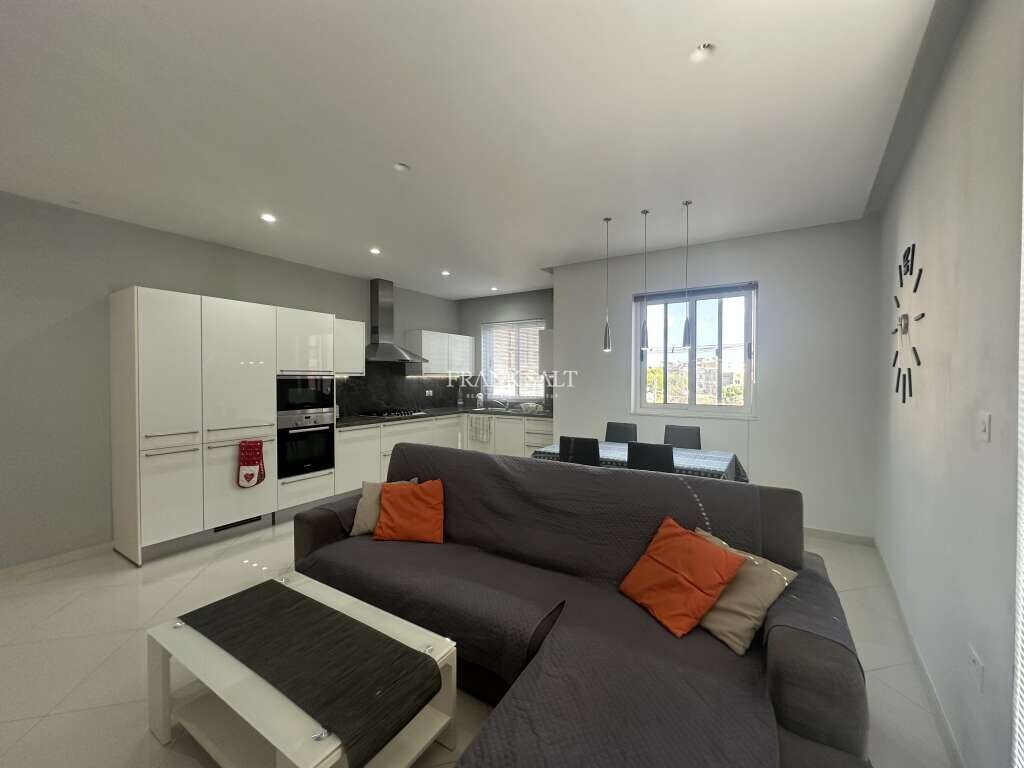 2 غرف نوم شقة في Birkirkara, Malta رقم 8195