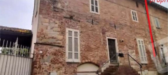 7 bedrooms Apartment in Ozzano Monferrato, Italy No. 381477 3