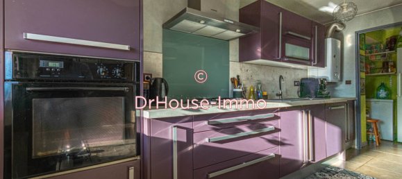 2 bedrooms Apartment in Mantes-la-Jolie, France No. 126409 6