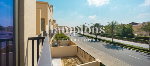 3 dormitorios adosado en alquiler en Jumeirah Golf Estates, Dubai, UAE № 180538 12