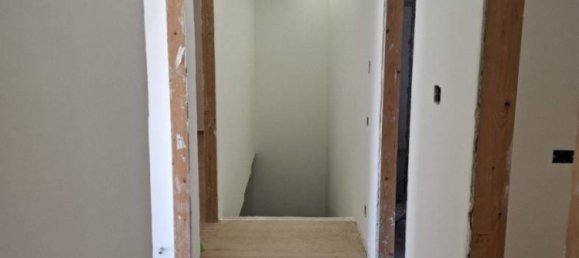 Villa de 3 dormitorios en Monreale, Italy No. 302023 8