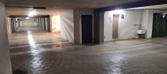 377m² Office in Andria, Italy No. 374895 13