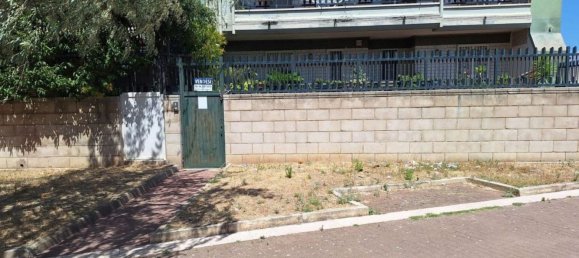 377m² Office in Andria, Italy No. 374895 3