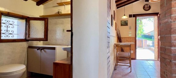 4 bedrooms House in Città della Pieve, Italy No. 56031 11