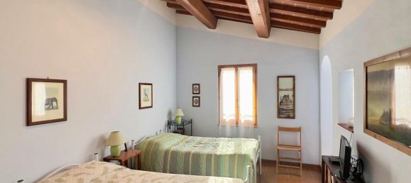 4 bedrooms House in Città della Pieve, Italy No. 56031 34