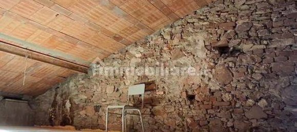 5 bedrooms House in San Giuliano Terme, Italy No. 219995 8