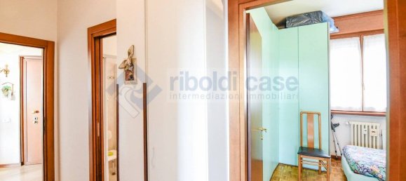 2 bedrooms Apartment in Desio, Italy No. 380975 11