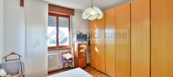 2 bedrooms Apartment in Desio, Italy No. 380975 13