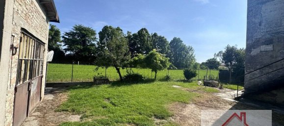 3 bedrooms Villa in Treviso, Italy No. 360604 5