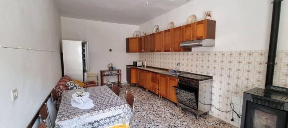 4 rooms House in Scampitella, Italy No. 113696 9
