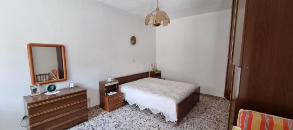 4 rooms House in Scampitella, Italy No. 113696 12