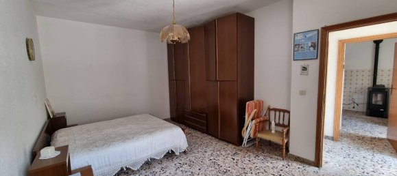 4 rooms House in Scampitella, Italy No. 113696 13