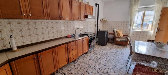4 rooms House in Scampitella, Italy No. 113696 8