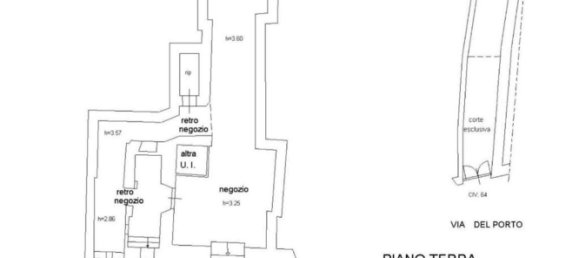 Gewerbliche Immobilie in Rieti, Italy 237m², Nr. 354713 4