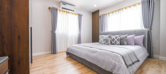 5 bedrooms House in Pattaya, Thailand No. 59233 22