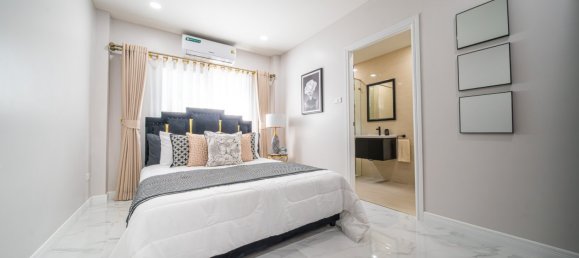 5 bedrooms House in Pattaya, Thailand No. 59233 9