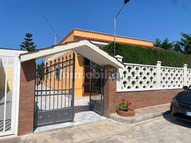 2 Schlafzimmer Villa in Manduria, Italy, Nr. 207852