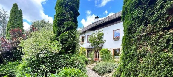 8 rooms Townhouse in Chemnitz, Germany No. 258536 2