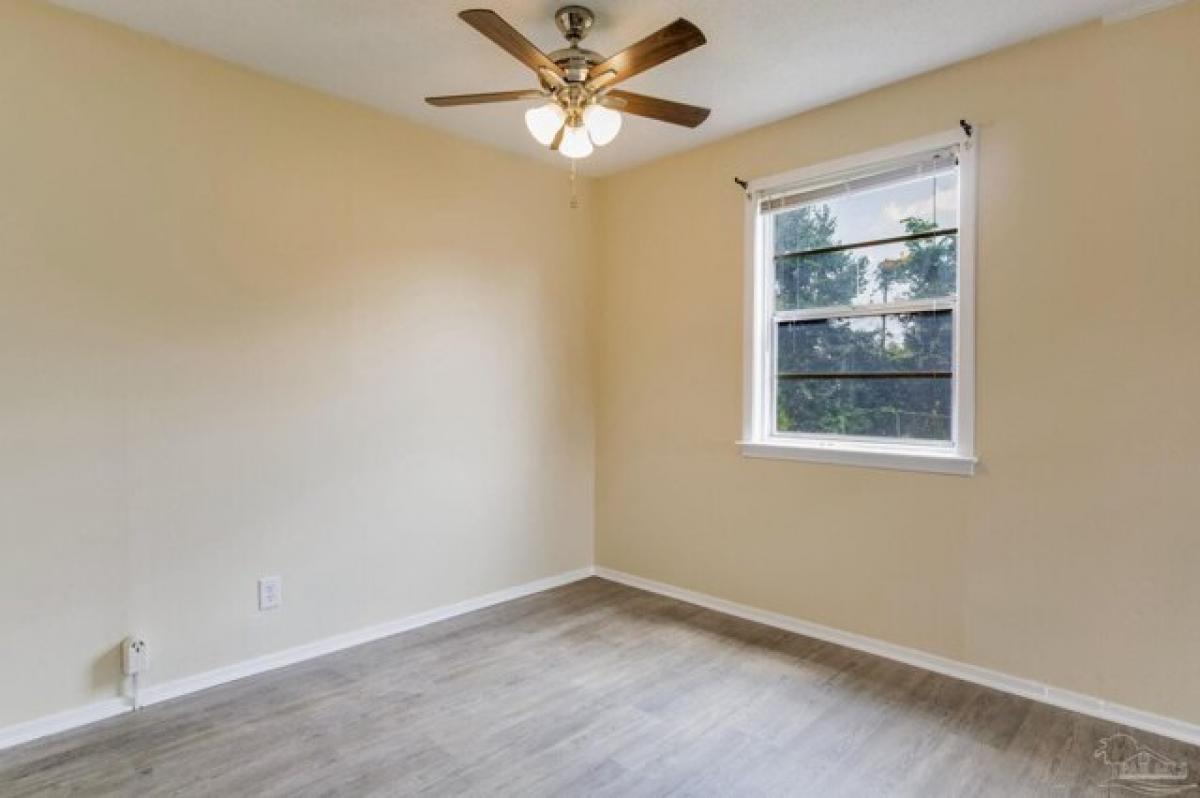 Casa de 3 dormitorios en Pensacola, USA No. 439568