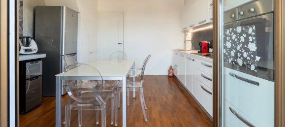 Apartamento de 2 dormitorios en Stresa, Italy No. 373587 9