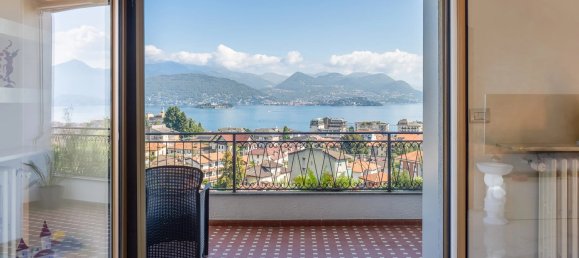 Apartamento de 2 dormitorios en Stresa, Italy No. 373587 2