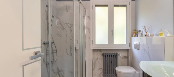 Apartamento de 2 dormitorios en Stresa, Italy No. 373587 11