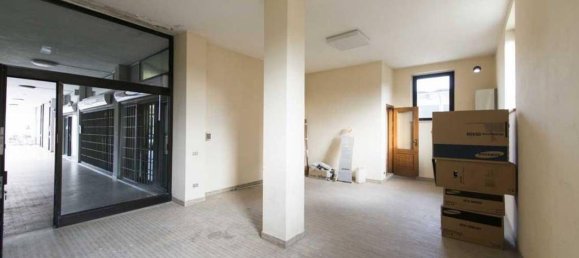 Gewerbliche Immobilie in Buttapietra, Italy 60m², Nr. 132777 2