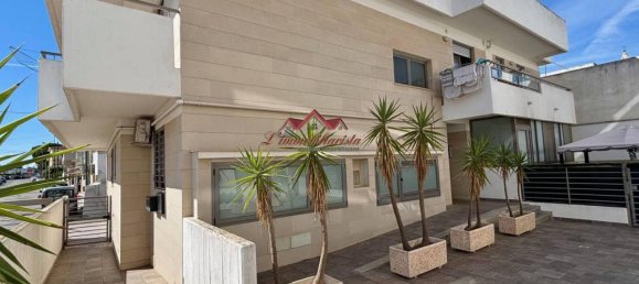 Apartamento de 3 habitaciónes en Valenzano, Italy No. 107333 17