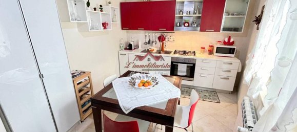 Apartamento de 3 habitaciónes en Valenzano, Italy No. 107333 8