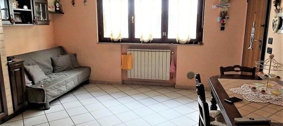 2 bedrooms Apartment in Poggibonsi, Italy No. 190389 3