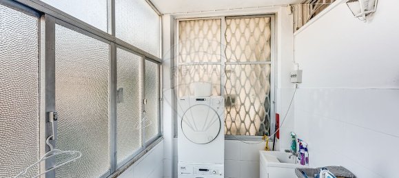 7 bedrooms House in Lisbon, Portugal No. 55999 10