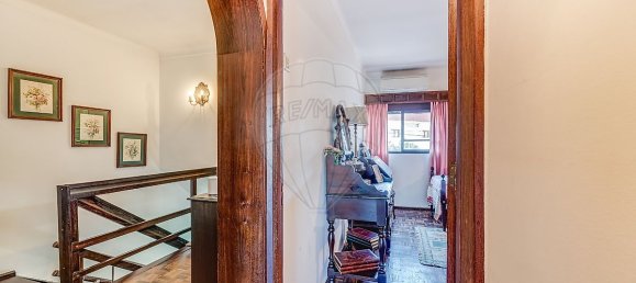 7 bedrooms House in Lisbon, Portugal No. 55999 26