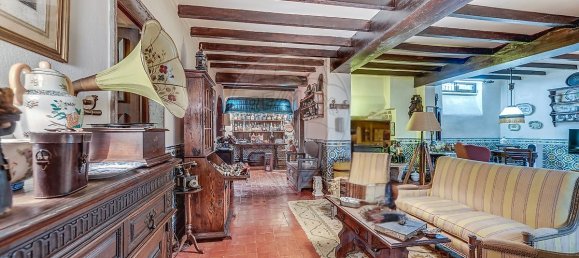 7 bedrooms House in Lisbon, Portugal No. 55999 31