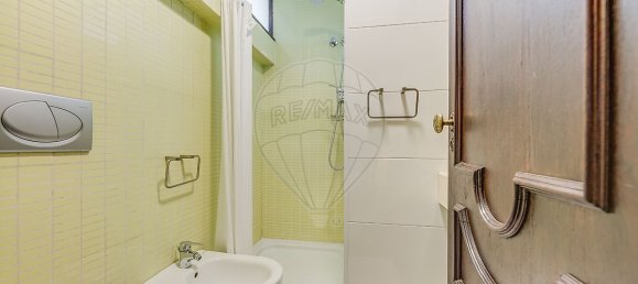 7 bedrooms House in Lisbon, Portugal No. 55999 22