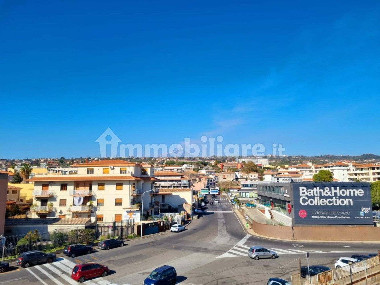 2 bedrooms Apartment in Catania, Italy No. 274162