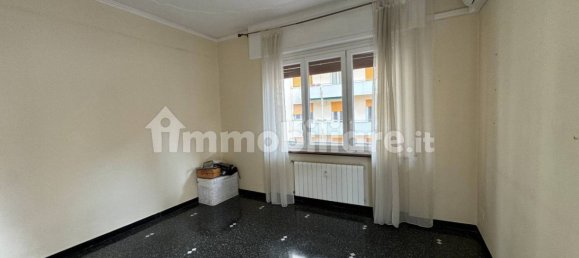 3 bedrooms Apartment in Genoa, Italy No. 39175 5