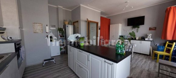 Квартира с 2 спальнями в Гамбасси Терме, Италия № 337586 21