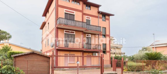 Ático de 1 dormitorio en Rome, Italy No. 190529 27