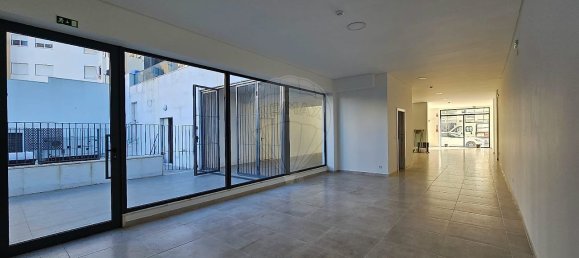 Gewerbliche Immobilie in Lisbon, Portugal 111m², Nr. 10735 14