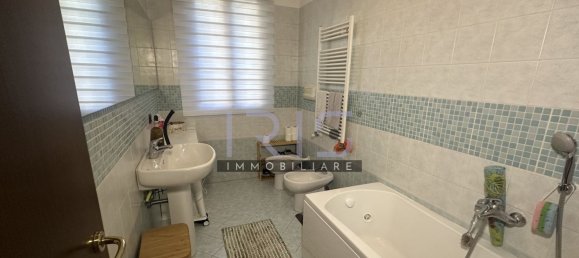 4 Schlafzimmer Haus in Cesano Maderno, Italy, Nr. 364628 7