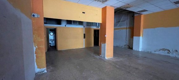 Propriété commerciale à Cosenza, Italy 207m² No. 118366 8