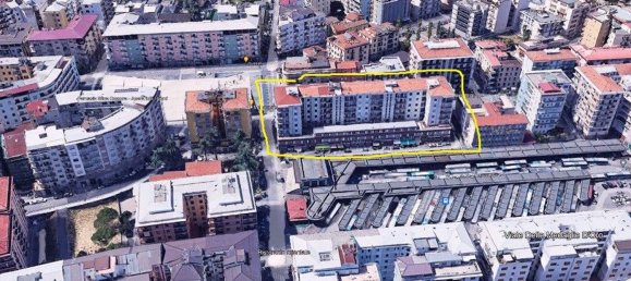 Propriété commerciale à Cosenza, Italy 207m² No. 118366 14