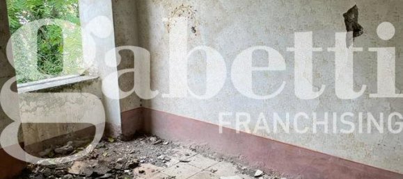 5 rooms House in Santi Cosma e Damiano, Italy No. 47776 3