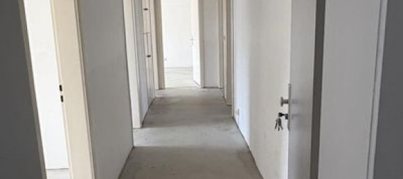 Apartamento de 4 habitaciónes en Pinneberg, Germany No. 273628 3