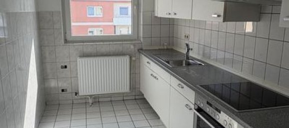 Apartamento de 4 habitaciónes en Pinneberg, Germany No. 273628 5