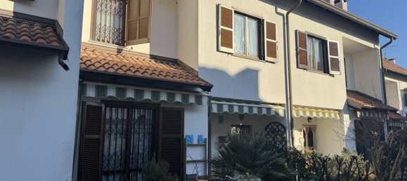 Villa de 4 habitaciónes en Cesate, Italy No. 110131 14