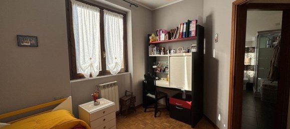 Villa de 4 habitaciónes en Cesate, Italy No. 110131 30