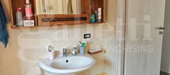 4 bedrooms Apartment in Pozzilli, Italy No. 311522 11