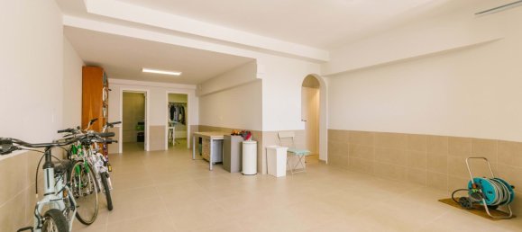 4 bedrooms Villa in Cascais, Portugal No. 54128 42